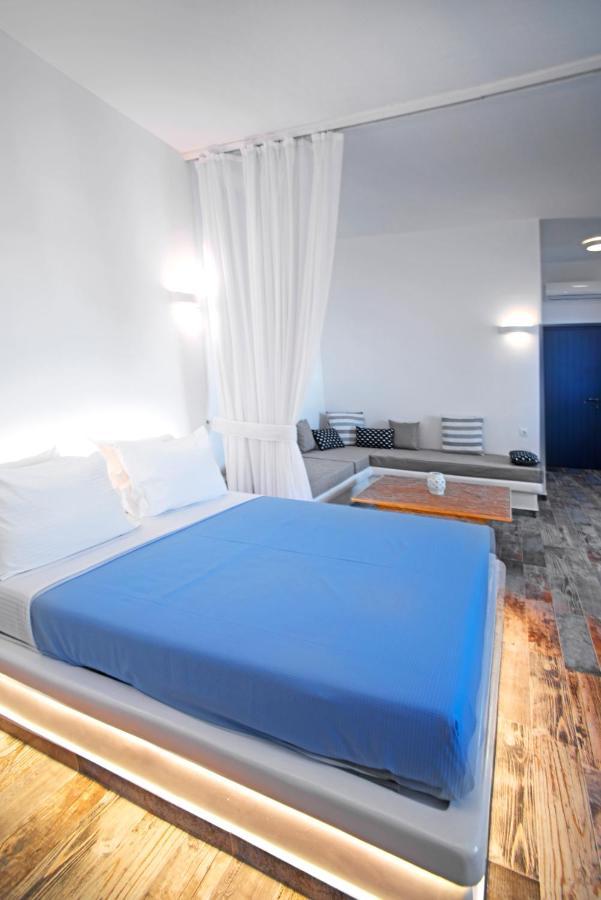La Belle Vie - Santorini - Adults Only